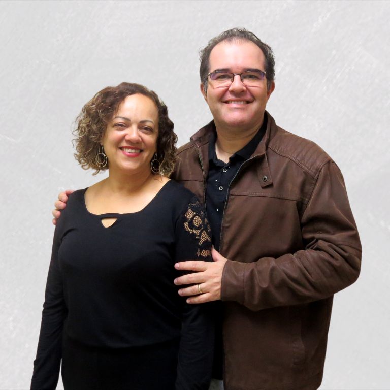 Pr. Júnior e Cláudia